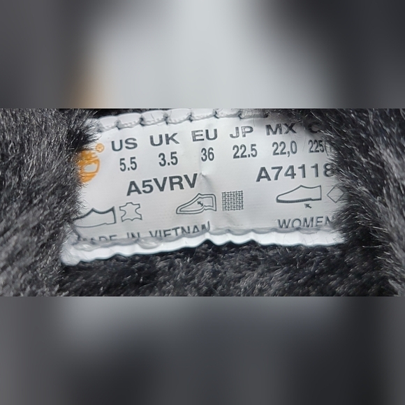 Timberland Skyla Bay Slip-on Shoes Black Suede Faux Fur Women’s Size 5.5 New - Picture 4 of 9